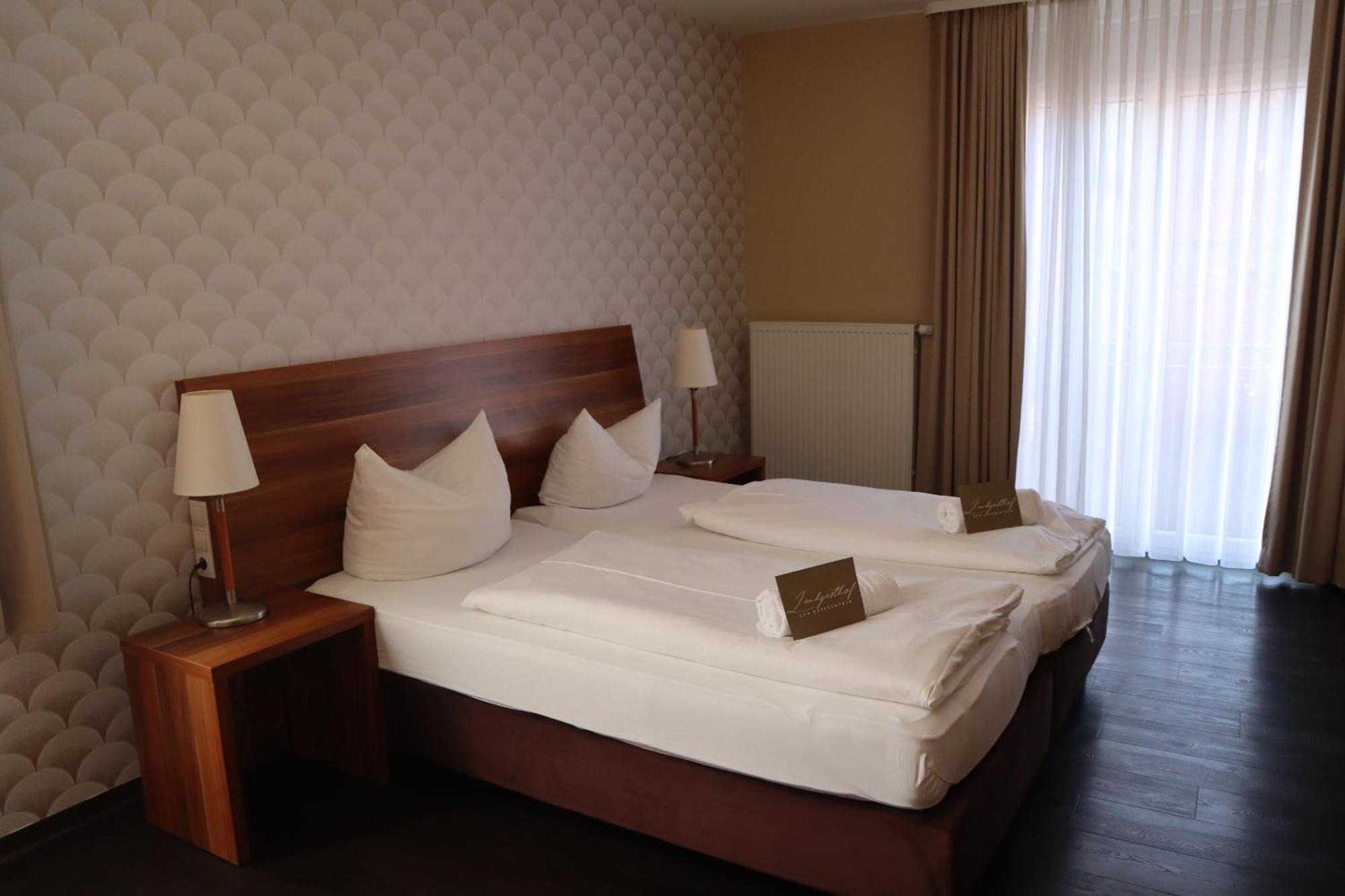 Hotel Landgasthof Zum Kaffelstein Kreuzwertheim Ruang foto